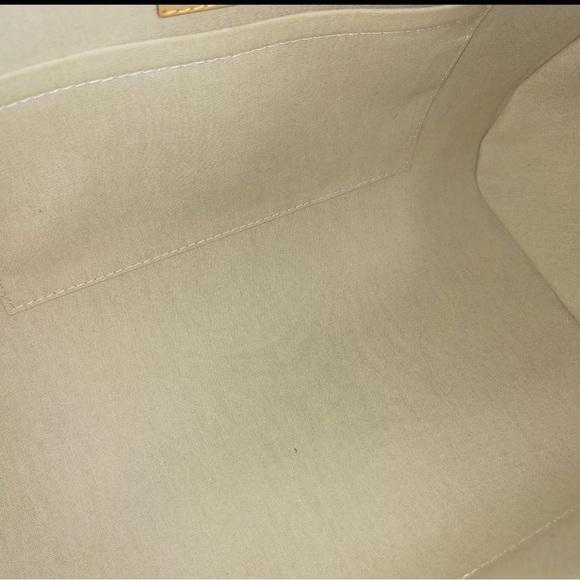 Louis Vuitton Sherwood PM Cream Vernis Shoulder Bag - Picture 10 of 11